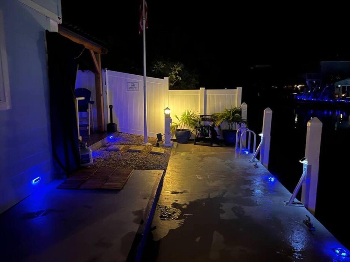 Casa Blue Pelican. Marathon Bagian luar foto