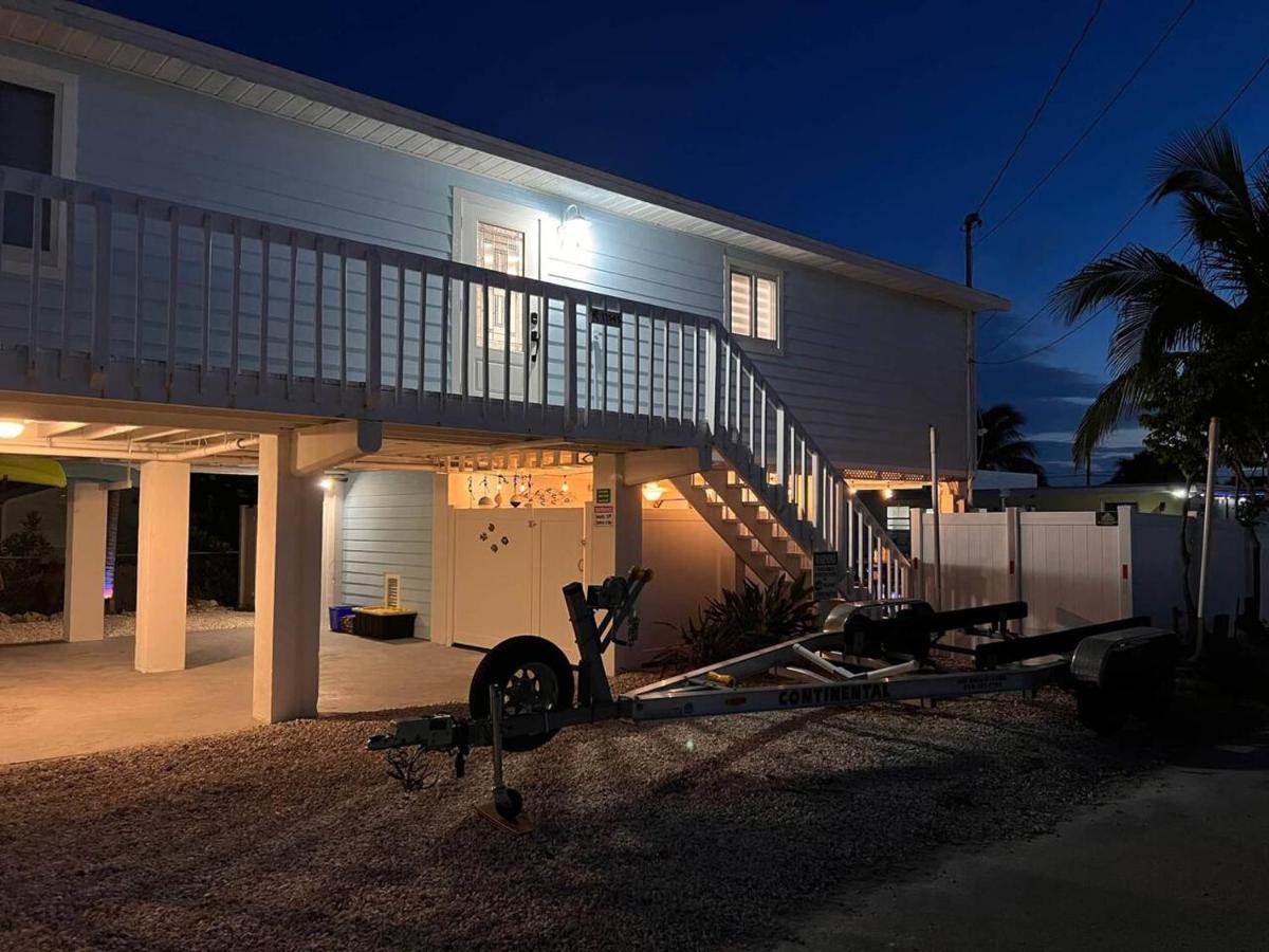Casa Blue Pelican. Marathon Bagian luar foto
