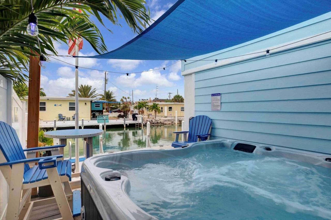 Casa Blue Pelican. Marathon Bagian luar foto