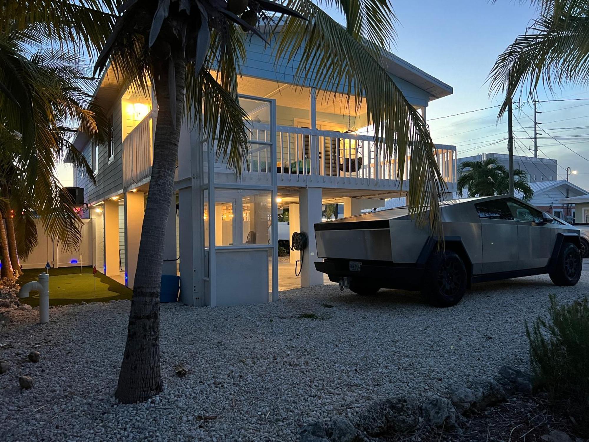 Casa Blue Pelican. Marathon Bagian luar foto