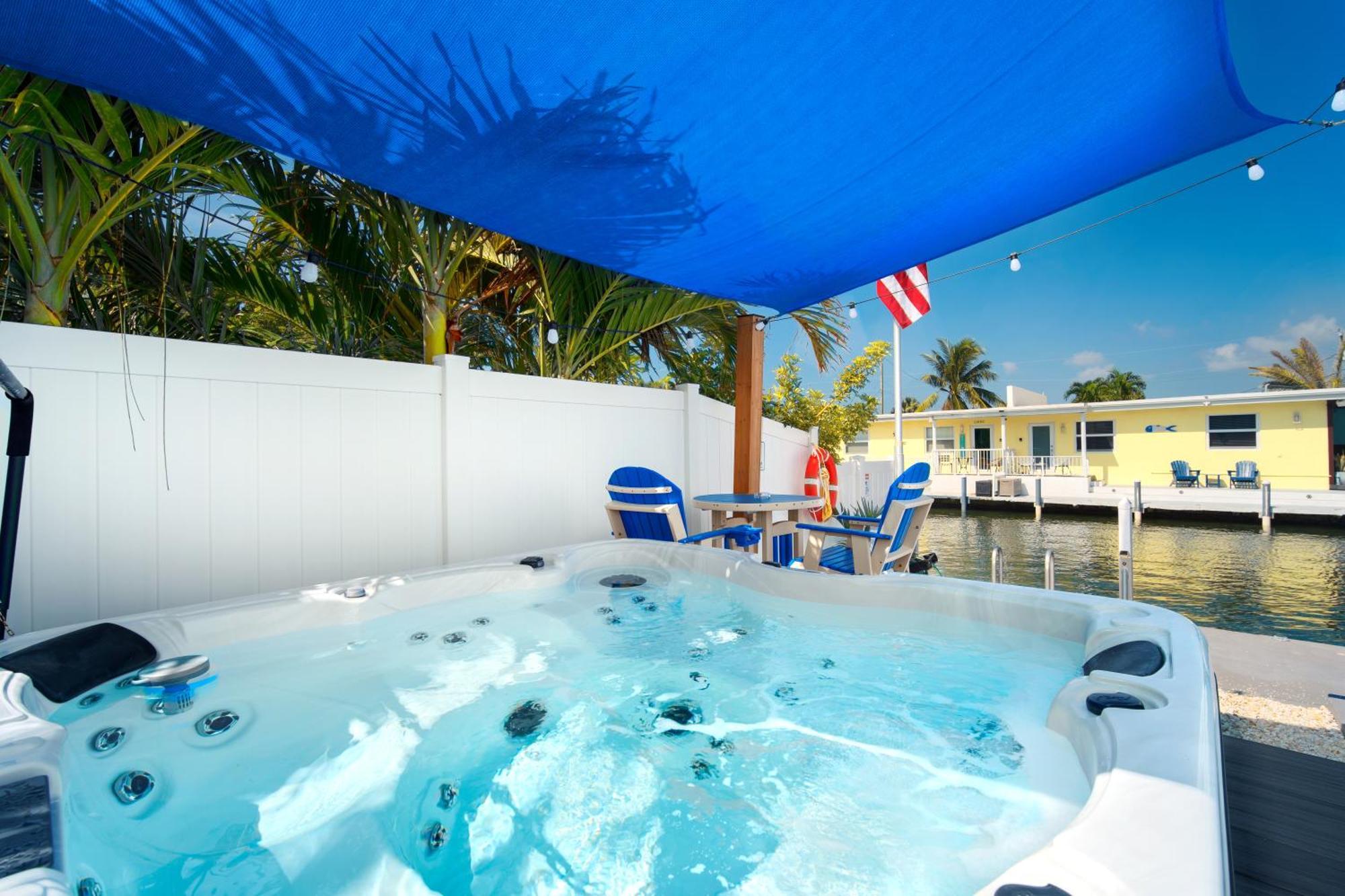 Casa Blue Pelican. Marathon Bagian luar foto